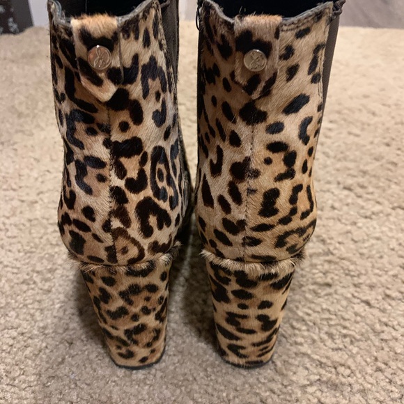 Sam Edelman leopard booties - Picture 2 of 4